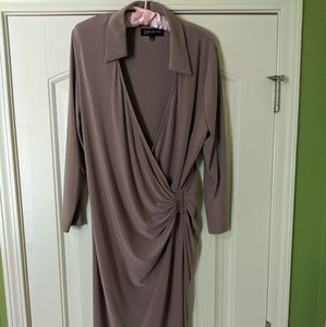 Jones New York dress with gathered detail at waist.